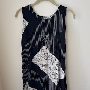 Elegant Black and White Maxi Dress